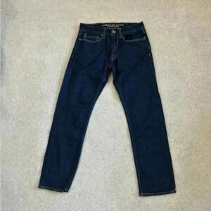 Men’s American eagle blue slim jeans in size 28 x 28